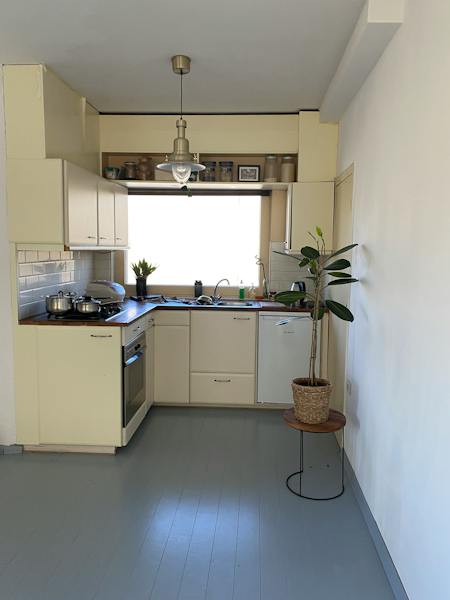 Dikninge, Amsterdam 6