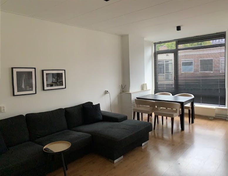 Oostplein, Rotterdam 1