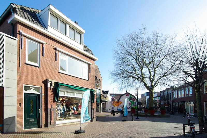 Kanaalstraat, Lisse 2