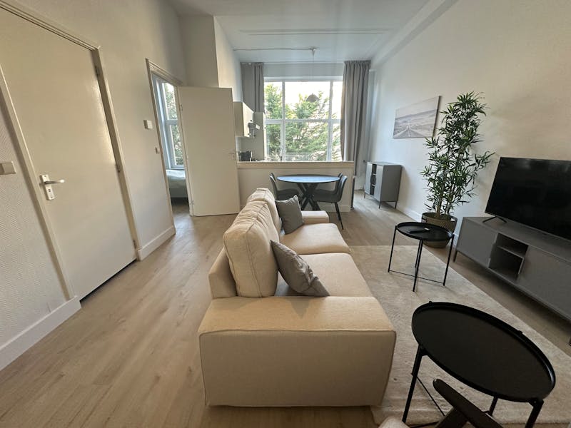 Laan van Meerdervoort, The Hague 7