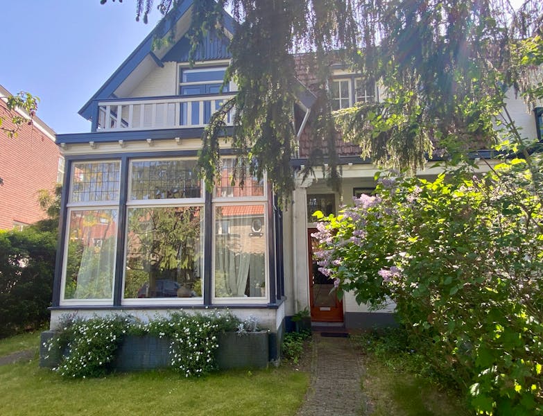 Regentesselaan, Bussum 1