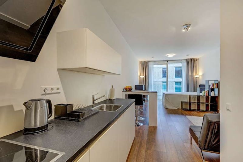 Gustav Mahlerlaan, Amsterdam 4