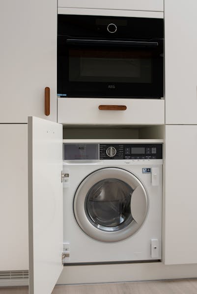 Laan van Nieuw Oosteinde, Voorburg 8