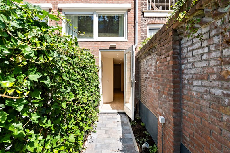 Jan van Nassaustraat, The Hague 7