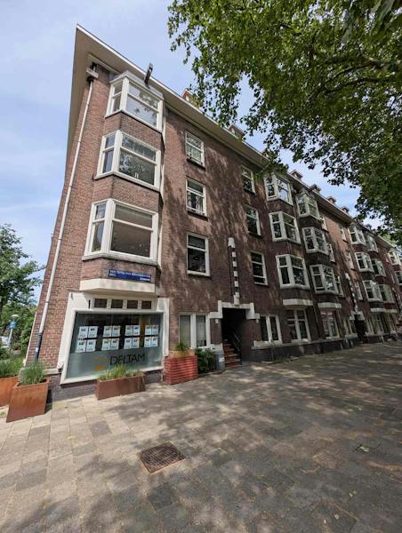 Van Tuyll van Serooskerkenweg, Amsterdam 4
